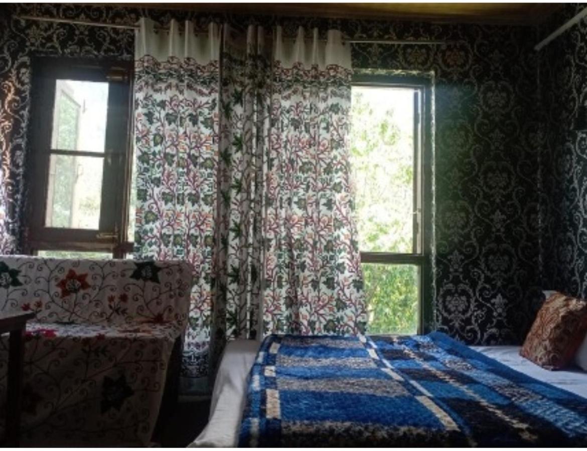 Fiza Guest House, Pahalgām Kültér fotó